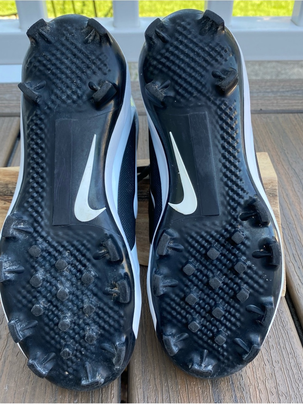 Nike Alpha Hurache Pro Mid Black & White Cleats - Picture 3 of 7